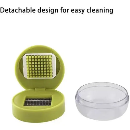 Manual Garlic Twister & Mincer - Compact Hand Press Crusher for Garlic, Ginger, Onion & Herbs